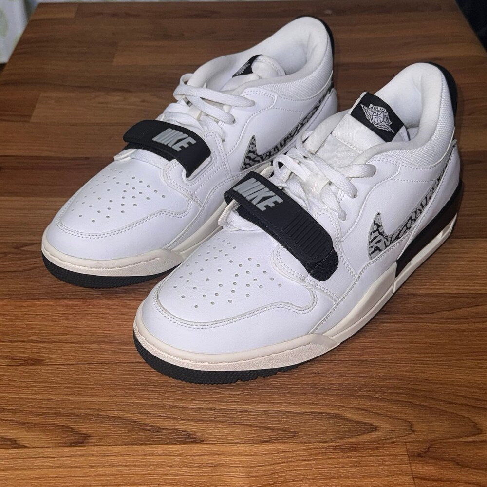 Air Jordan Legacy 312 Low Men’s shoes 10.5 White/ Wolf Grey NWOT - Picture 10 of 12